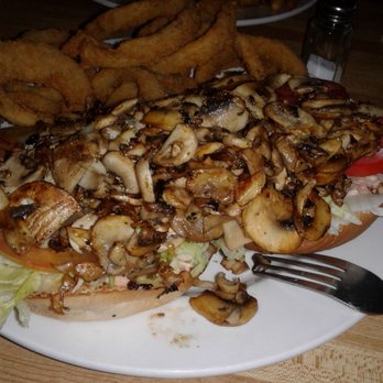 Fresgo Inn Restaurant - Diners Near Me - Surrey, British Columbia Fresgo Inn Restaurant - Diners Near Me - Surrey, British Columbia