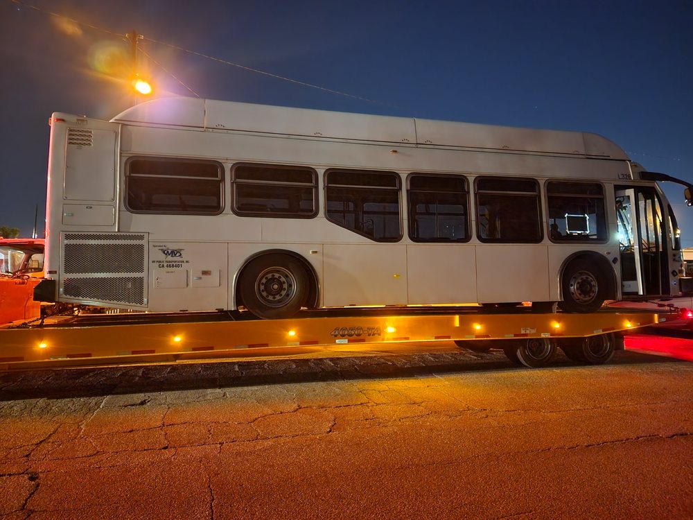 ALBERTO’S TOWING 124 Photos & 199 Reviews 593 N Batavia St, Orange