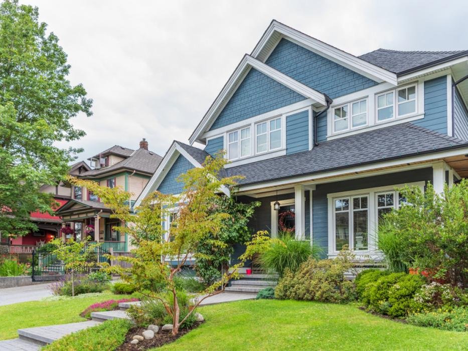 Slide of Halo Roofing