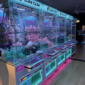 Claw Claw - play area - Arcades Near Me - Arcadia, California