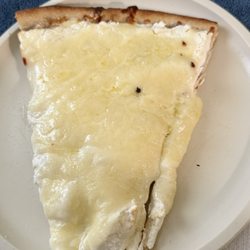 Amazing white slice I don't know anybody else that makes it this way It's really good when it's nice and hot