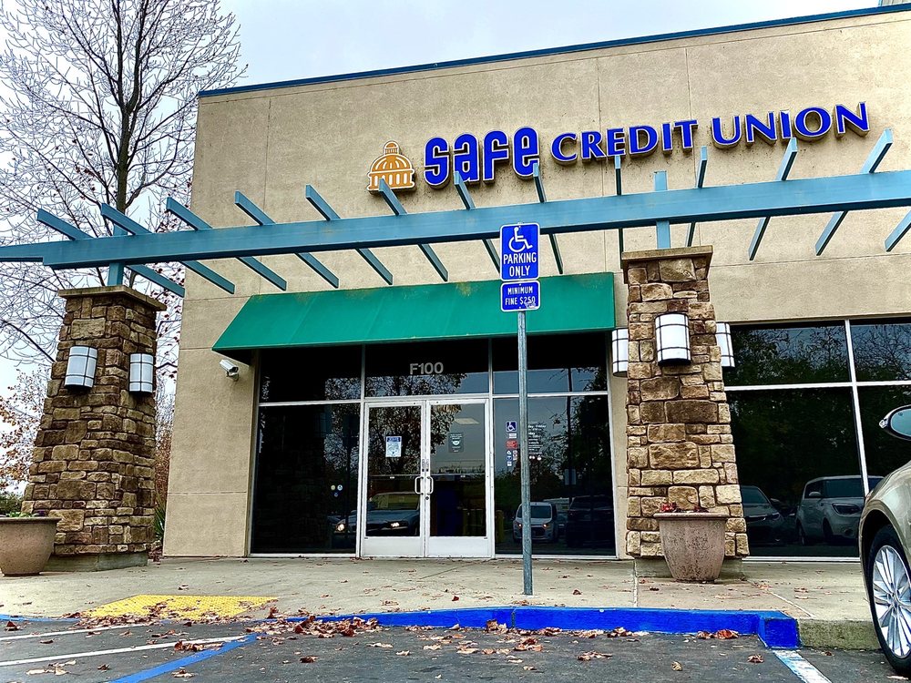 SAFE CREDIT UNION Updated October 2024 32 Reviews 2105 Town