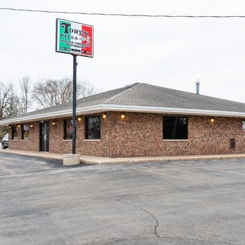 Tony's Pizza - Tony's Pizza - Pizza Near Me - Waupun, Wisconsin