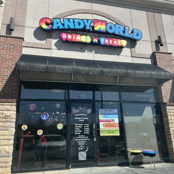 Candy World Drinks N Treats - Store front. Love the colors! - Ice Cream & Frozen Yogurt Near Me - Snellville, Georgia