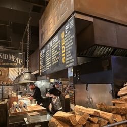 Green Street Smoked Meats - Inside
