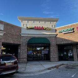 Deluxe Nails and Spa - Girl date