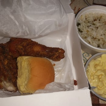 Walt's Chicken Express - Noms... 2pc Dark Meat Chicken with Spicy Rice and Macaroni Salad. Delish! - Soul Food Near Me - Wilmington, Delaware