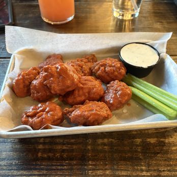 Brew Link Brewing - Boneless buffalo wings - Brewpubs Near Me - Indianapolis, Indiana Brew Link Brewing - Boneless buffalo wings - Brewpubs Near Me - Indianapolis, Indiana