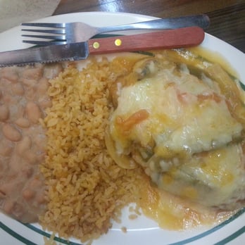 La Plaza Bakery - Chile Relent plate - Bakeries Near Me - Greenfield, California La Plaza Bakery - Chile Relent plate - Bakeries Near Me - Greenfield, California