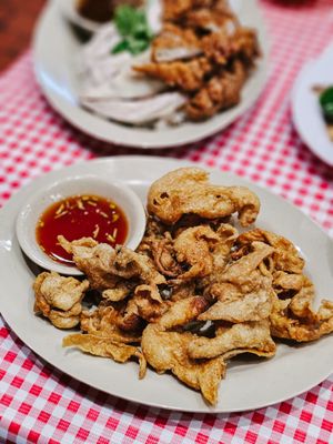 P Thai's Khao Man Gai & Noodles by null