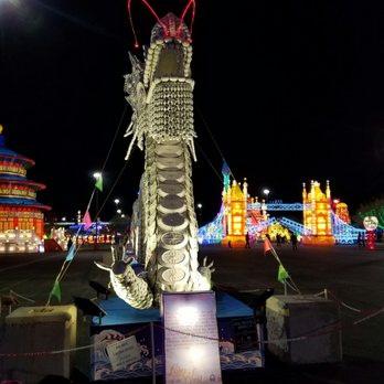 Lantern Festival - Dragon made of ceramic plates - Festivals Near Me - Phoenix, Arizona