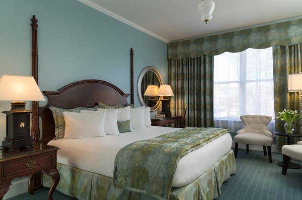 Saratoga Arms Hotel by null