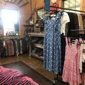 Sam I Am Boutique - Women's Clothing Near Me - Bulverde, Texas
