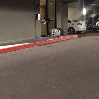 Olympus Steelyard - 3:30 am?! Dude said he maybe lives there sometimes. He never got up so I called security. - Apartments Near Me - Chandler, Arizona Olympus Steelyard - 3:30 am?! Dude said he maybe lives there sometimes. He never got up so I called security. - Apartments Near Me - Chandler, Arizona