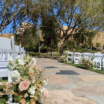 The Bloom Bar - Wedding ceremony - Florists Near Me The Bloom Bar - Wedding ceremony - Florists Near Me