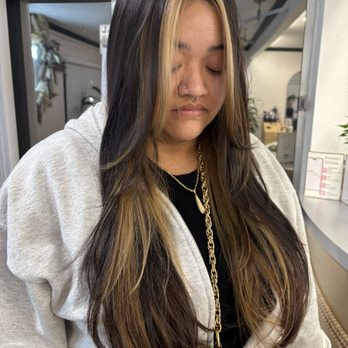 Chic Culture Salon - Hair Stylists Near Me - Artesia, California
