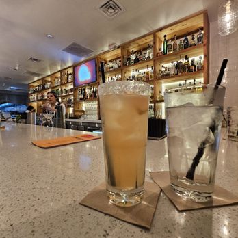 Hugo's Invitados - Seafood Near Me - Irving, Texas