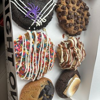 Night Owl Cookies - 1/2 dozen - Desserts Near Me - Plantation, Florida Night Owl Cookies - 1/2 dozen - Desserts Near Me - Plantation, Florida