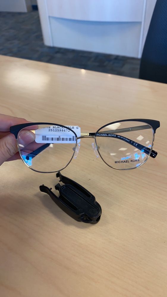 EYEGLASS WORLD 15 Reviews Eyewear & Opticians 6029 N Division St, Spokane, WA Phone