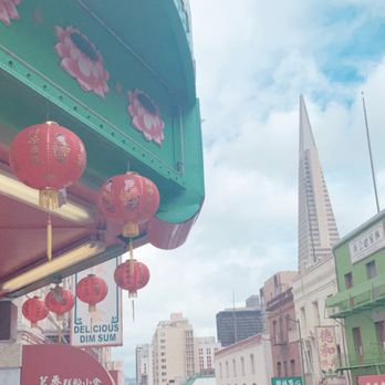Delicious Dim Sum - View of Delicious Dim Sim from Jackson street! (From Stockton St towards Grant Ave) - Dim Sum Near Me - San Francisco, California