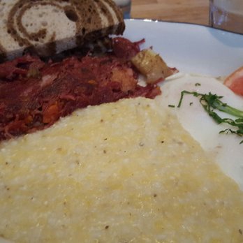 Hot Suppa - Corned beef & grits - Breakfast & Brunch Near Me - Portland, Maine
