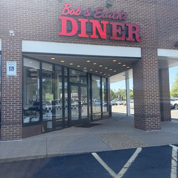 Bob & Edith's Diner - Manassas Corner - Outside - Diners Near Me - Manassas, Virginia