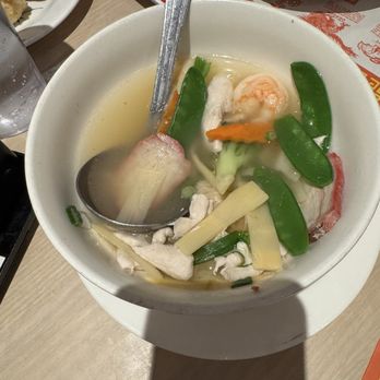 Wong's Chinese Cuisine - War Won Ton Soup - Chinese Near Me - Phoenix, Arizona Wong's Chinese Cuisine - War Won Ton Soup - Chinese Near Me - Phoenix, Arizona