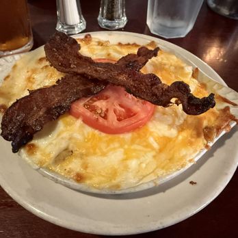 The Old Talbott Tavern - Hot brown...looks good to start, ends poorly. - Bars Near Me - Bardstown, Kentucky
