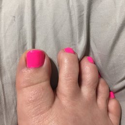 Paint on my skin and bumpy paint on toes