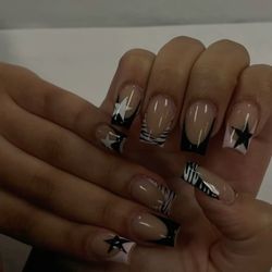 Diamond Nails - That was the inspo I showed! got the results i wanted