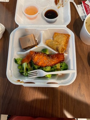 Friends Sushi & Bento Place by null