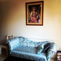 Aqua Boutique Beauty Salon - Our new chaise at reception