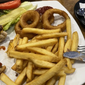 Mel's Diner - Beer Battered Onion Rings & Fries - Diners Near Me - Naples, Florida Mel's Diner - Beer Battered Onion Rings & Fries - Diners Near Me - Naples, Florida