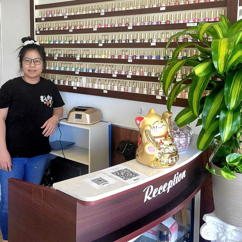 Hi Nails & Spa - Nail Salons Near Me - Santa Rosa, California