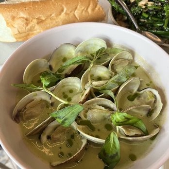 Kingfisher - Littleneck clams - Vietnamese Near Me - San Diego, California Kingfisher - Littleneck clams - Vietnamese Near Me - San Diego, California