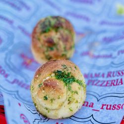 Mama Russo's Pizzeria - Garlic Knots