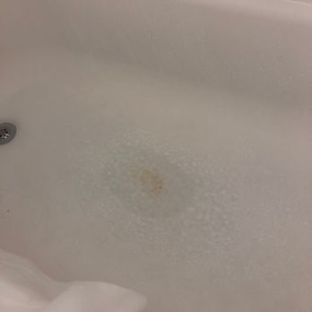 Hilton Garden Inn Freeport Downtown - Rust?? I hope? Or tub sized science project - Hotels Near Me - Freeport, Maine Hilton Garden Inn Freeport Downtown - Rust?? I hope? Or tub sized science project - Hotels Near Me - Freeport, Maine