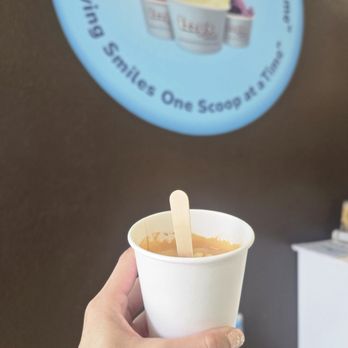 Izzy's Ices - Affogato. $5.00 - Ice Cream & Frozen Yogurt Near Me - Santa Cruz, California