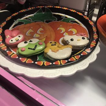 Hello Kitty Cafe - Desserts Near Me - Las Vegas, Nevada