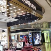 YVES SAINT LAURENT - Updated December 2025 - 2 Orch Turn