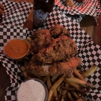 Union Club Bar - Chicken fingers and fries - Bars Near Me - Missoula, Montana Union Club Bar - Chicken fingers and fries - Bars Near Me - Missoula, Montana