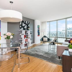 Meredith Martin - Compass Real Estate