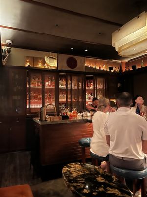 Monterrey Bar by null