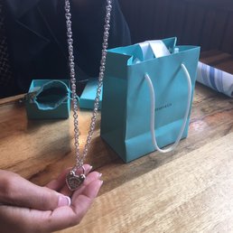 She loved her Valentine's gift!! She loved her Valentine's gift!!