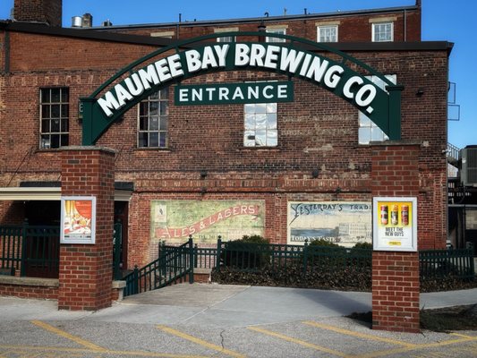 Maumee Bay Brew Pub by null