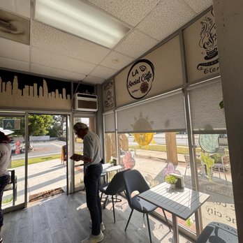 LA Social Cafe - inside seating - Coffee & Tea Near Me - West Covina, California
