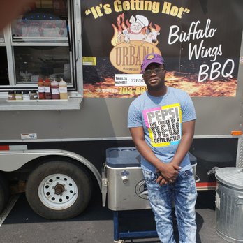 Urbana Barbeque Sauce - a man standing in front of a food truck - Food Trucks Near Me - Woodbridge, Virginia Urbana Barbeque Sauce - a man standing in front of a food truck - Food Trucks Near Me - Woodbridge, Virginia