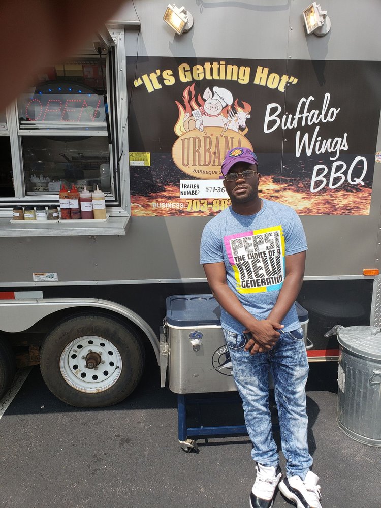 Urbana Barbeque Sauce Logo