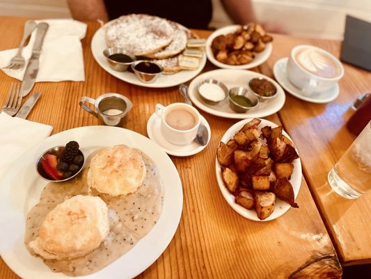 Wild Fig Kitchen by null