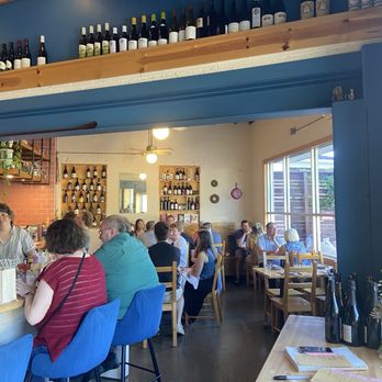Cafe Mamo - Indoor - New American Near Me - Grand Rapids, Michigan